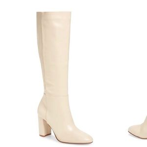 Brand new Chinese laundry Krafty booties